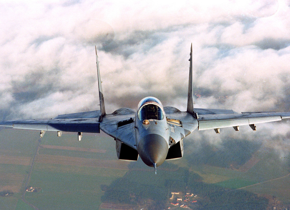 168017000_MiG-29FulcrumKampfflugzeuge007.thumb.jpg.c7a572ef42ae3d284d7f4c86c26d1981.jpg