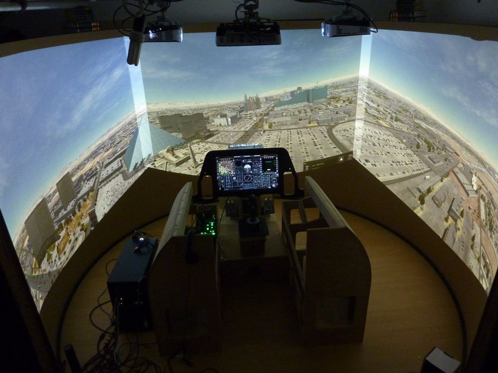 287616489_BubblesCockpit13.thumb.jpg.4e605eb053af437cc492ec1333dc26ef.jpg