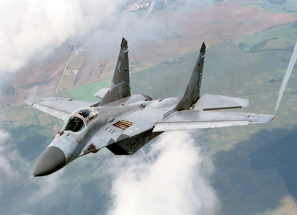 376536899_MiG-29FulcrumKampfflugzeuge004.thumb.jpg.84f64a8a134663418d9e705f8f9c3794.jpg