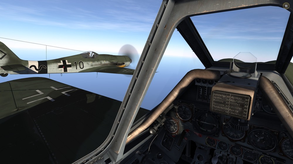 Fw190-7.thumb.jpg.af852b9bbdf3d7f819d938e4a974db84.jpg
