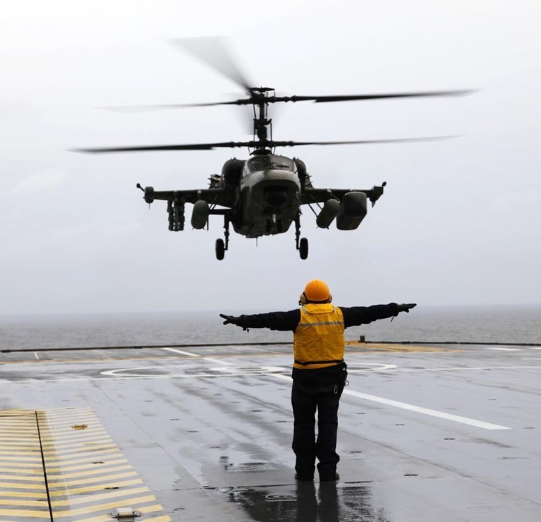 Ka-52_landing_Mistral.thumb.jpg.ef60a903b254f3645c7d4c1490f9245e.jpg