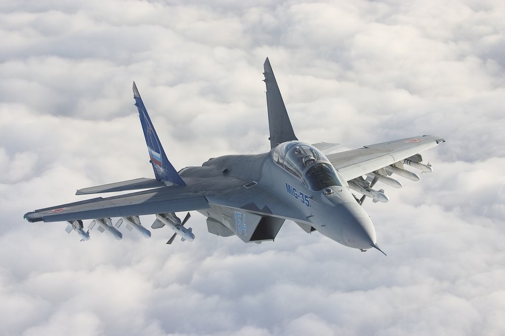 MiG-35_6.thumb.jpg.5b158aa97fdb8b916e6cac581b8ddebd.jpg