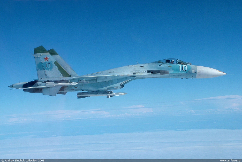 Su-27.thumb.jpg.22a812878ad0adf9e347e67f56052ead.jpg