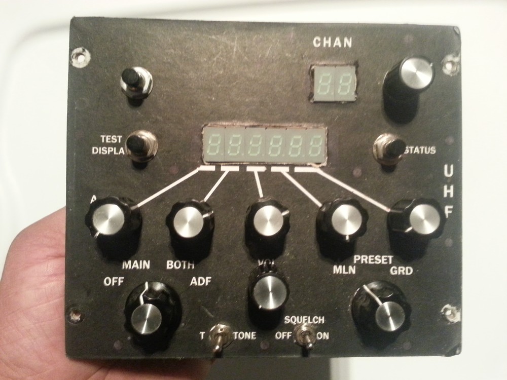 UHFfront.thumb.JPG.c576ca9dbb409b557238e416ad5e858d.JPG