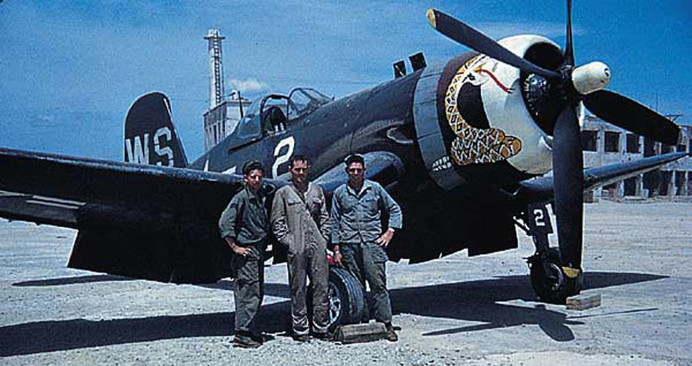 Vought-F4U-4-Corsair-VMA-323-WS2-01.thumb.jpg.1eb024a744634de34bb2f942ac730944.jpg