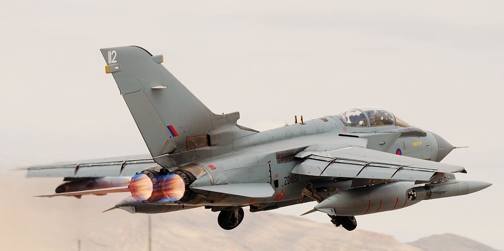 a-tornado-gr4.thumb.jpg.008db7e08367fa1bc597e1ec47d1b272.jpg