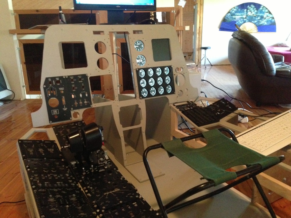 1834667407_Cockpit3.thumb.jpg.cdcb643c7fb0cef863270092f142de1b.jpg