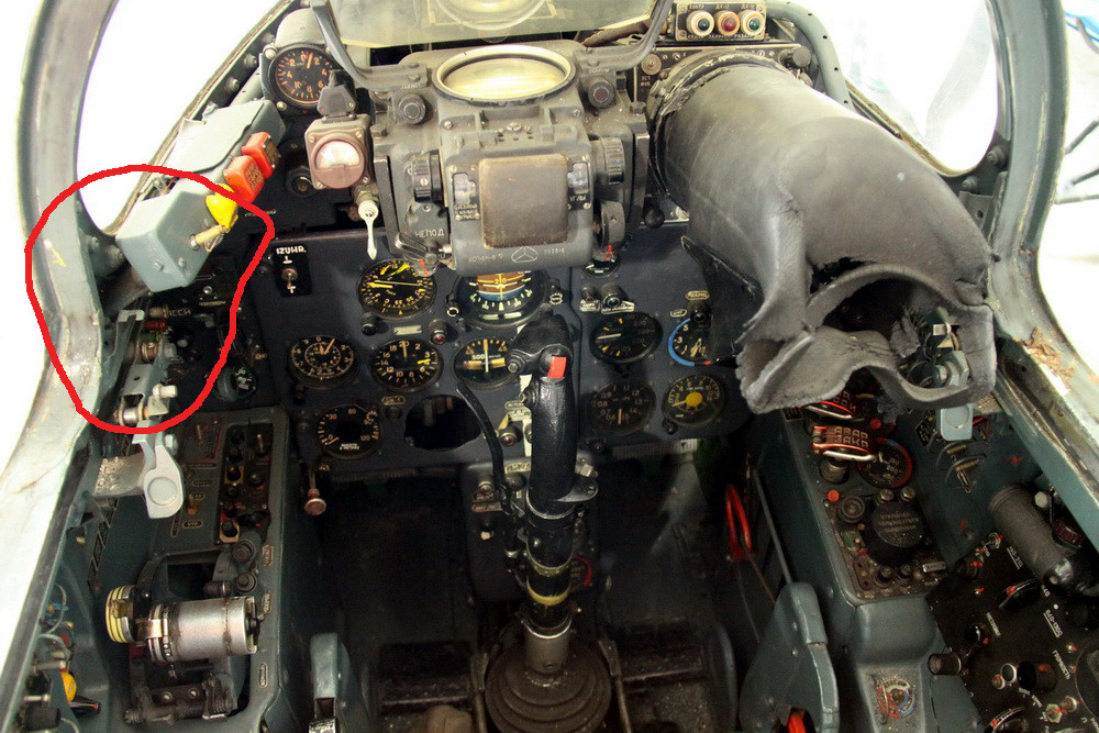 24.-MiG-19-2s.thumb.jpg.ab19ccd90d30c293b50dfc4a27c92f89.jpg