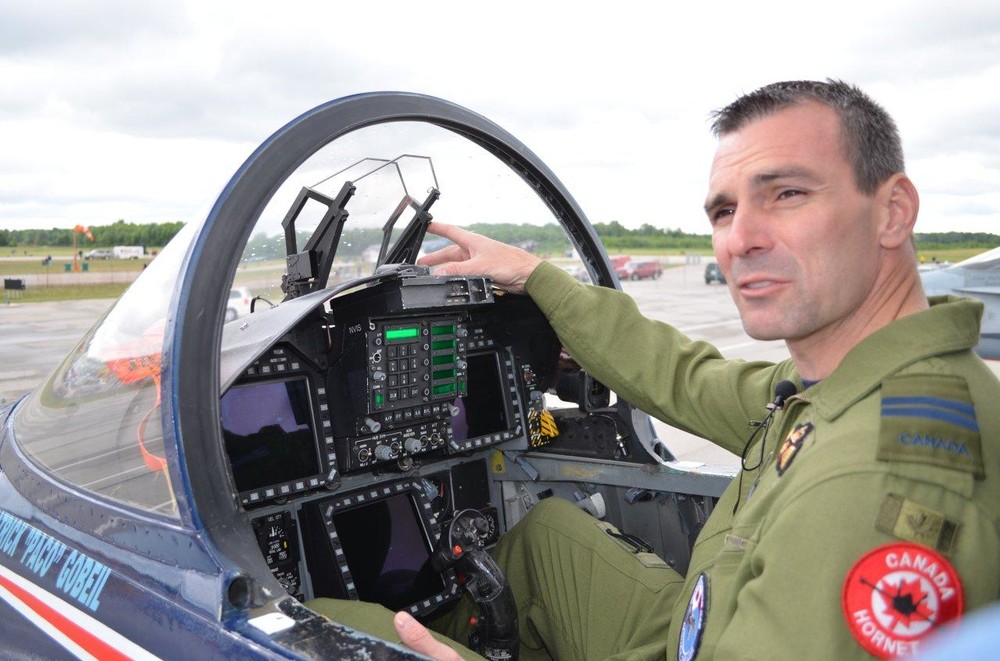CF-18-Hornet-Pilot-Captain-Patrick-Paco-Gobeil.thumb.jpg.43006f5162d61f73e8493b2603c63e9d.jpg