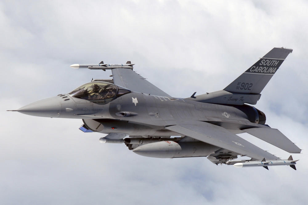 F16_SCANG_InFlight.thumb.jpg.370e2c77a0ee4f417d17e547a65a7eb3.jpg