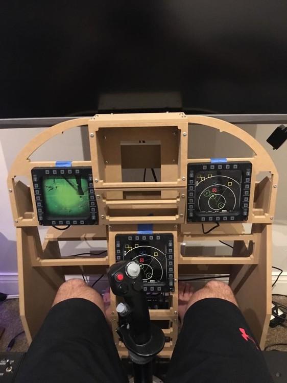 cockpit3.thumb.jpg.2afdf68f0d5c57948dee15c825cc24dd.jpg
