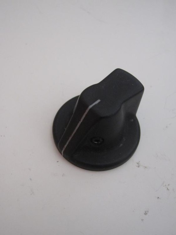 knob.thumb.jpeg.a6b6d50bc3b6b35d1e78e948f6bb69b7.jpeg
