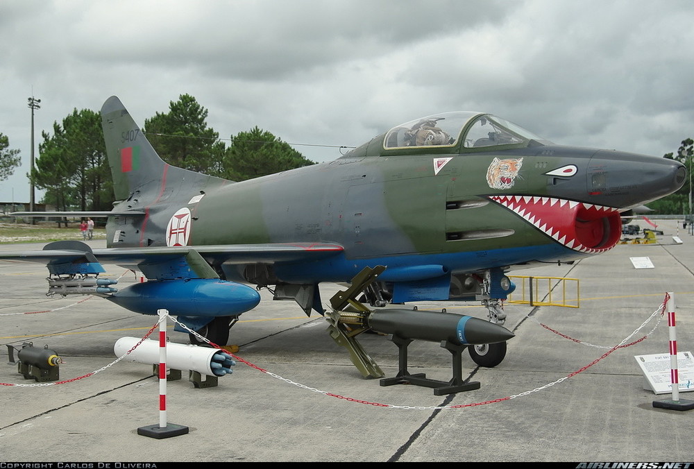 G-91R4 F4-0142 Carlos de Oliveira.jpg