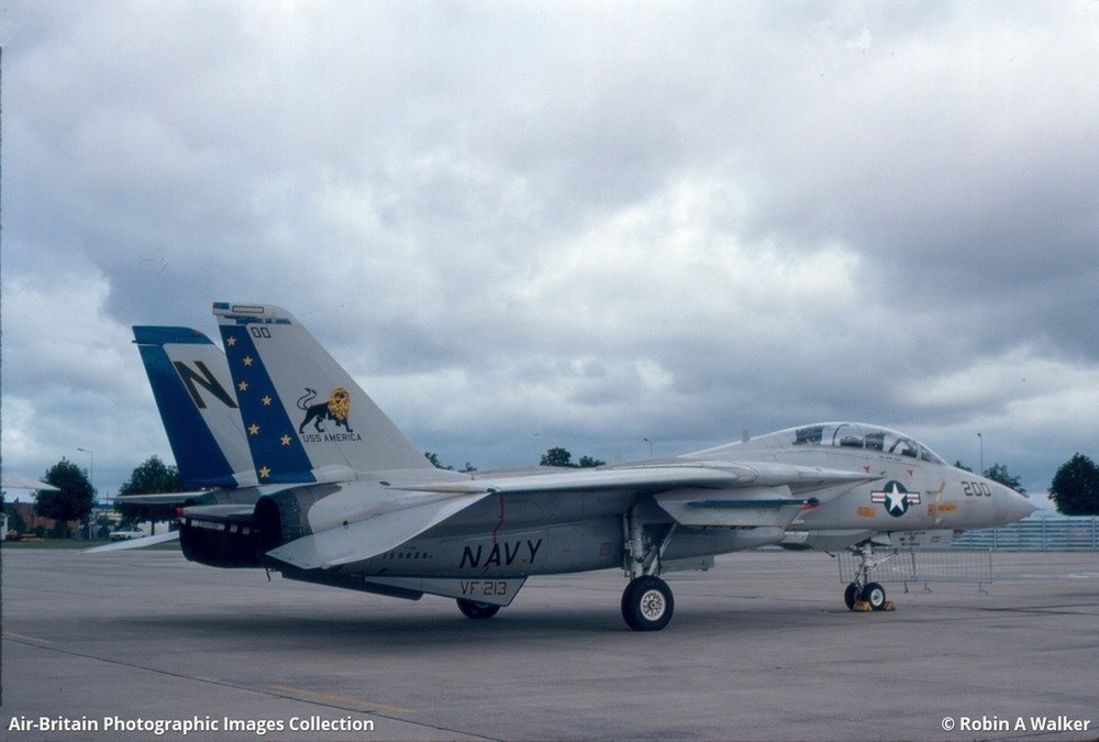 VF-213 cloudy 1028378-large.jpg