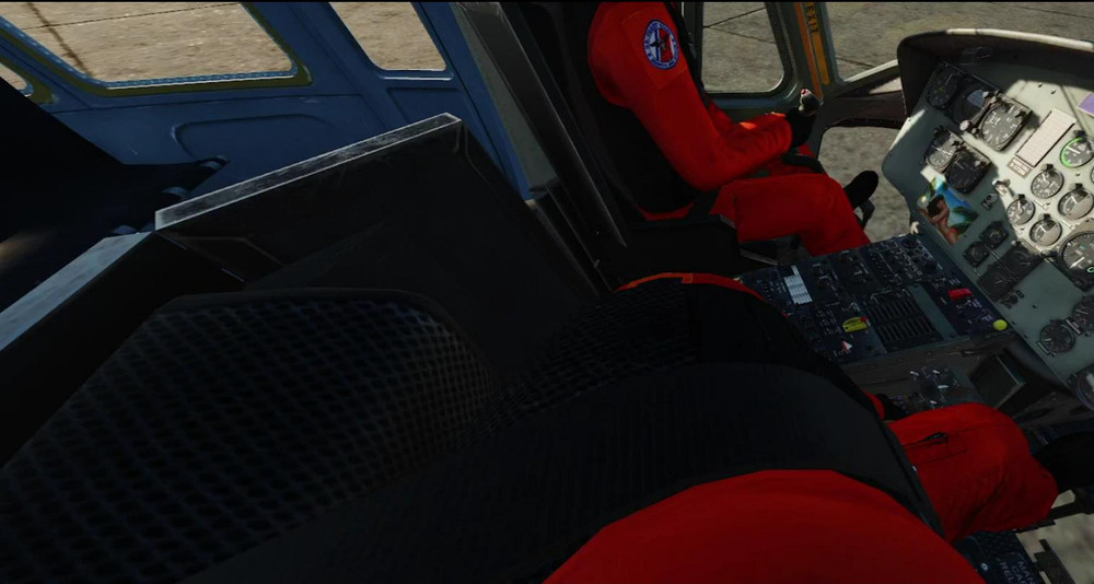 Pilot Seat and Harness.jpg