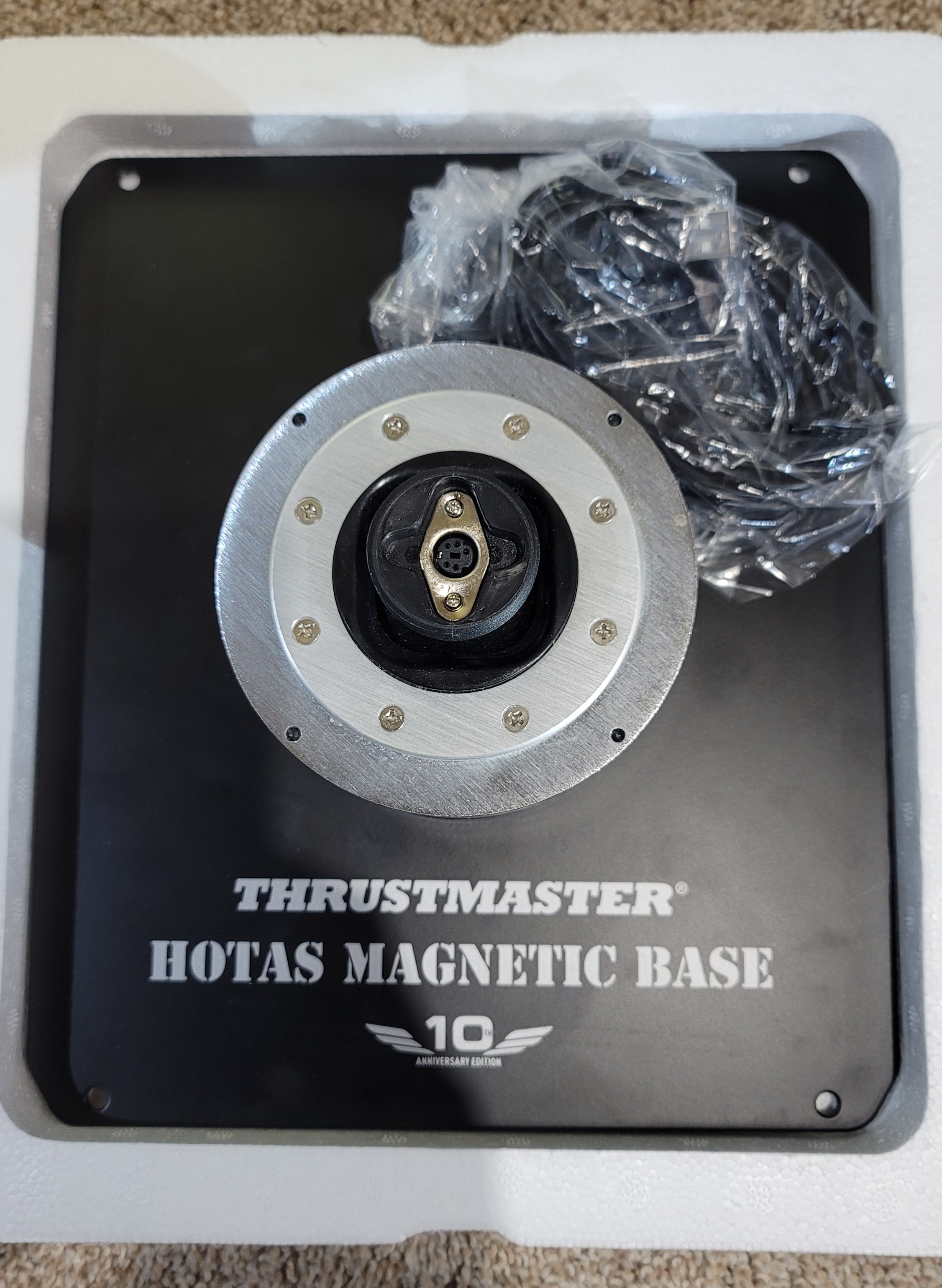SOLD>> Thrustmaster HOTAS Magnetic Base & F/A-18 HOTAS Joystick Grip - For  Sale - ED Forums