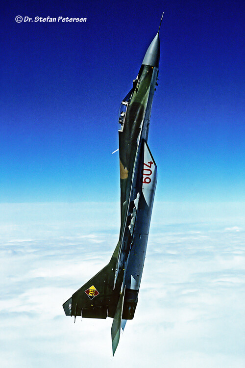 SP_AIR_MiG29_1990_006c_small_sp.jpg