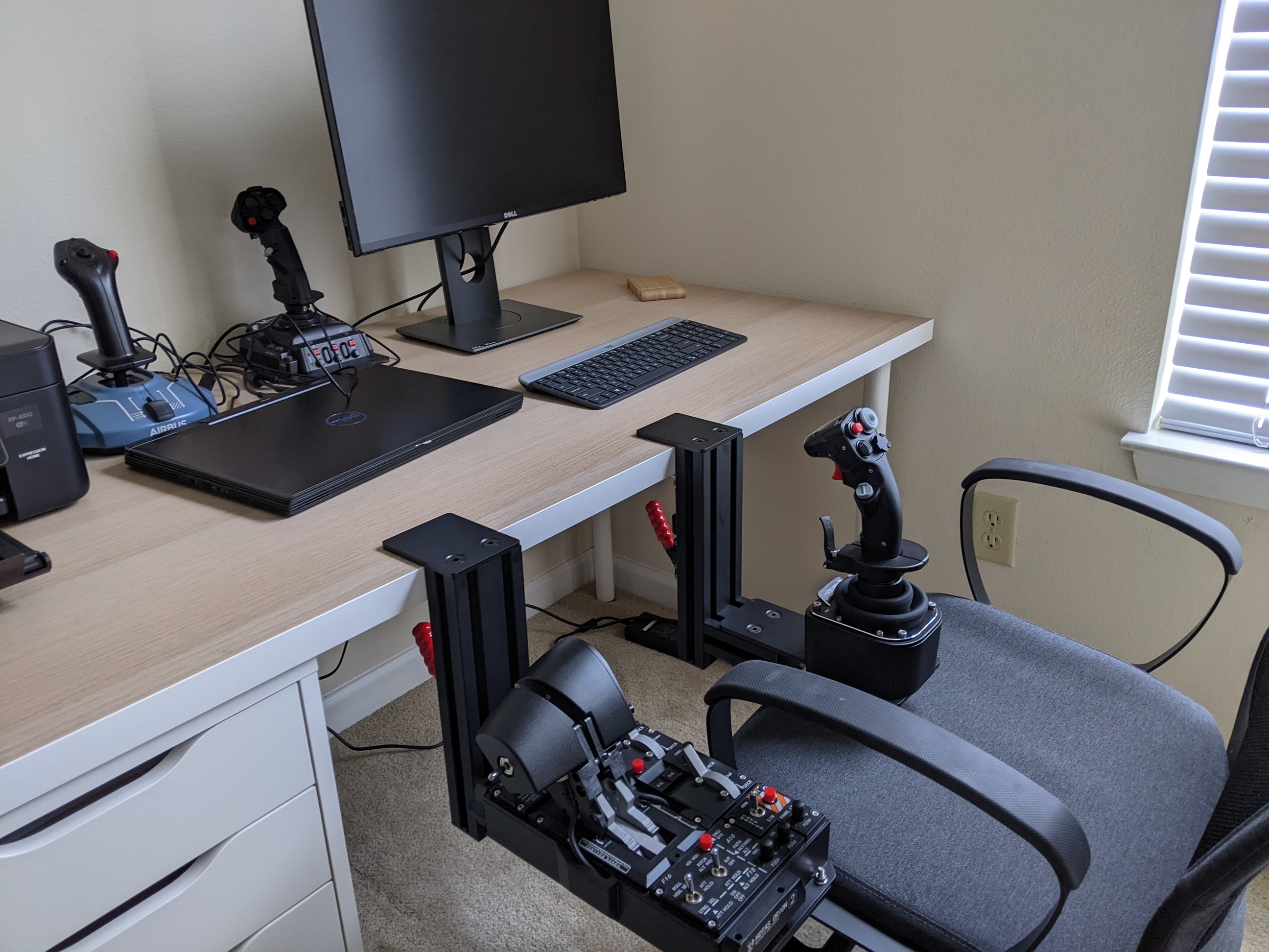 HOTAS Desk Mount Recommendations - PC Hardware and Related Software - ED  Forums