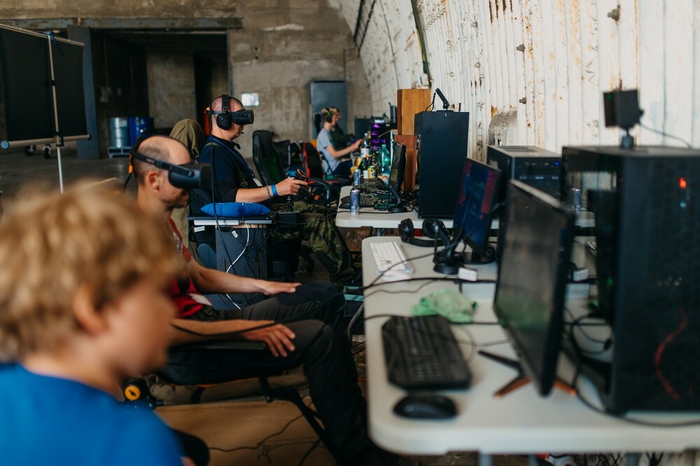 AAA 015_HZ6_2666_AP2023_MB2_HonzaPickNickBarton.jpg