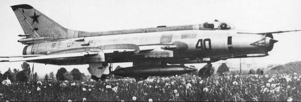 Su-17_806th.JPG
