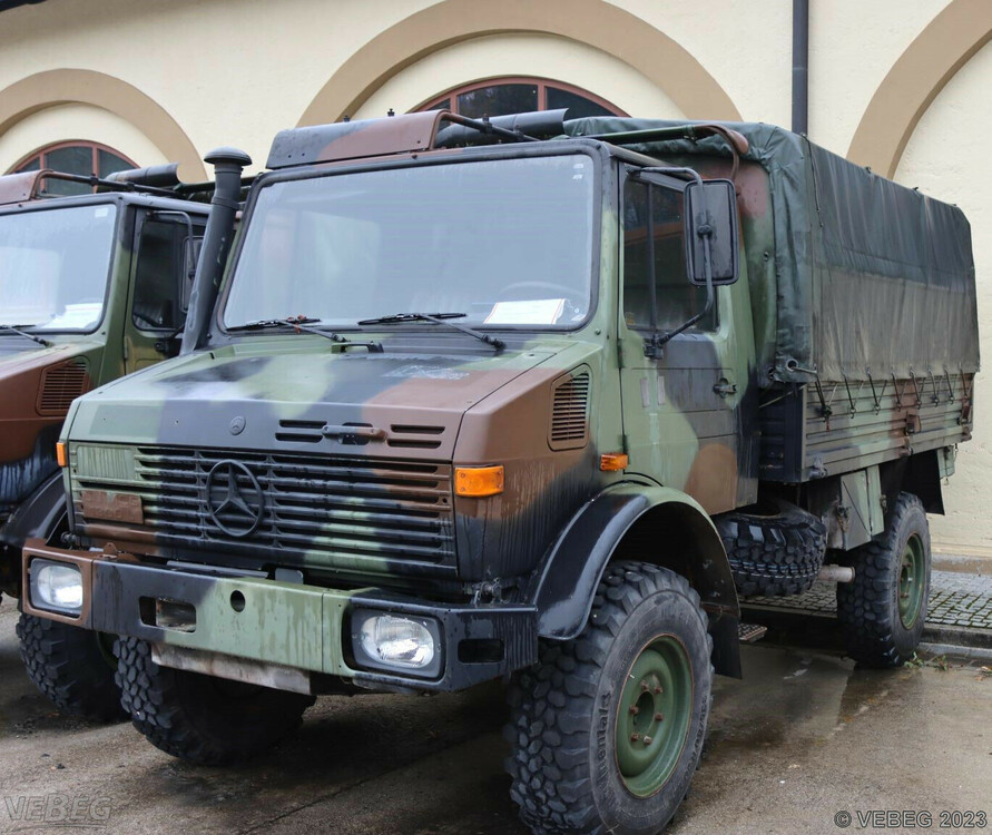 Unimog standard.jpg