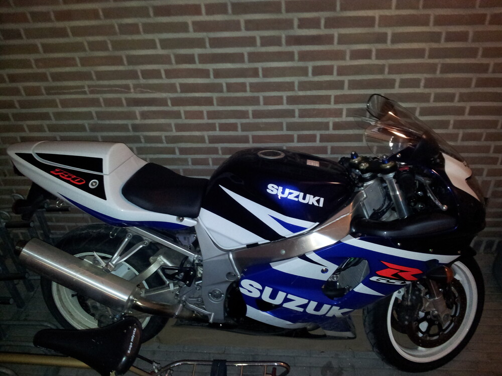 2011-10-08 21.38.03.jpg