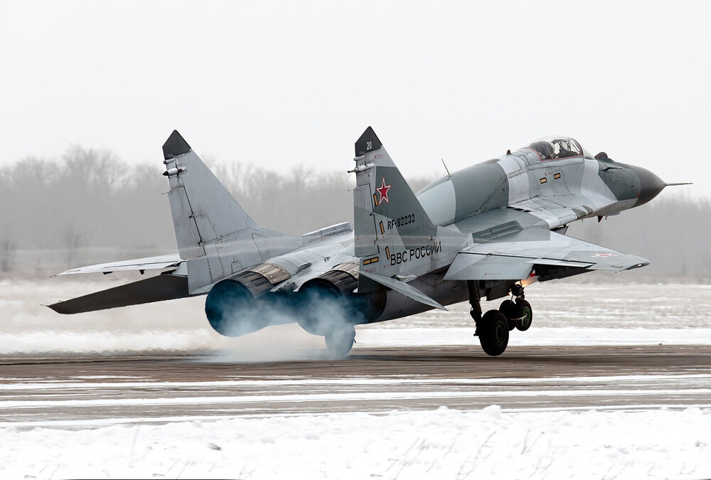 Mikoyan-Gurevich MiG-29_vol.5 (93).jpg