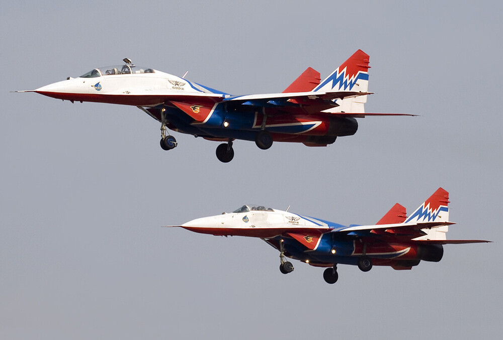 Mikoyan-Gurevich MiG-29_vol-4 (23).jpg