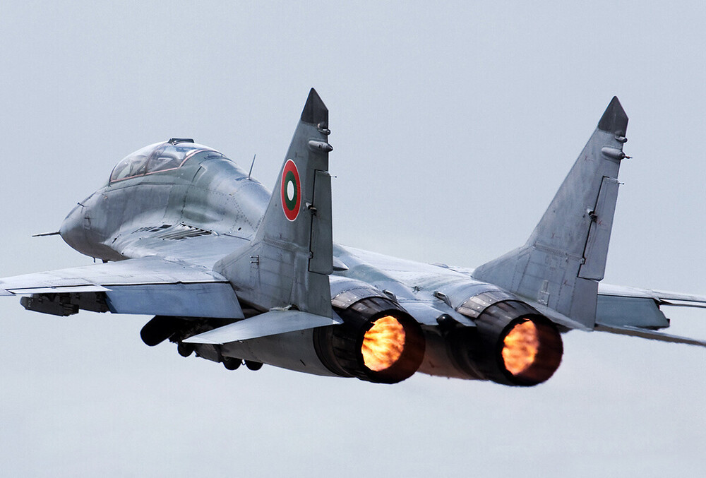 Mikoyan-Gurevich MiG-29_vol-4 (51).jpg