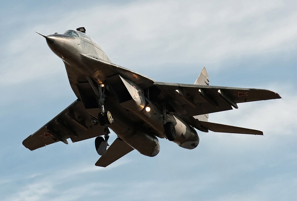 Mikoyan-Gurevich MiG-29_vol-4 (56).jpg