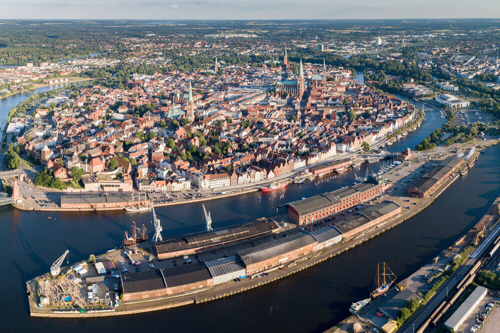 1085-Altstadtinsel Lübeck (c) LTM Oliver Schmidt.jpg