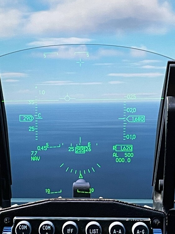 F-16 hud display 2.jpg