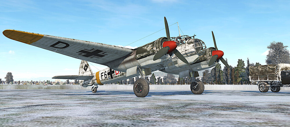 Ju88 F6+DN of 5.(F) 122_Winter_Eastern Front 1942.jpg