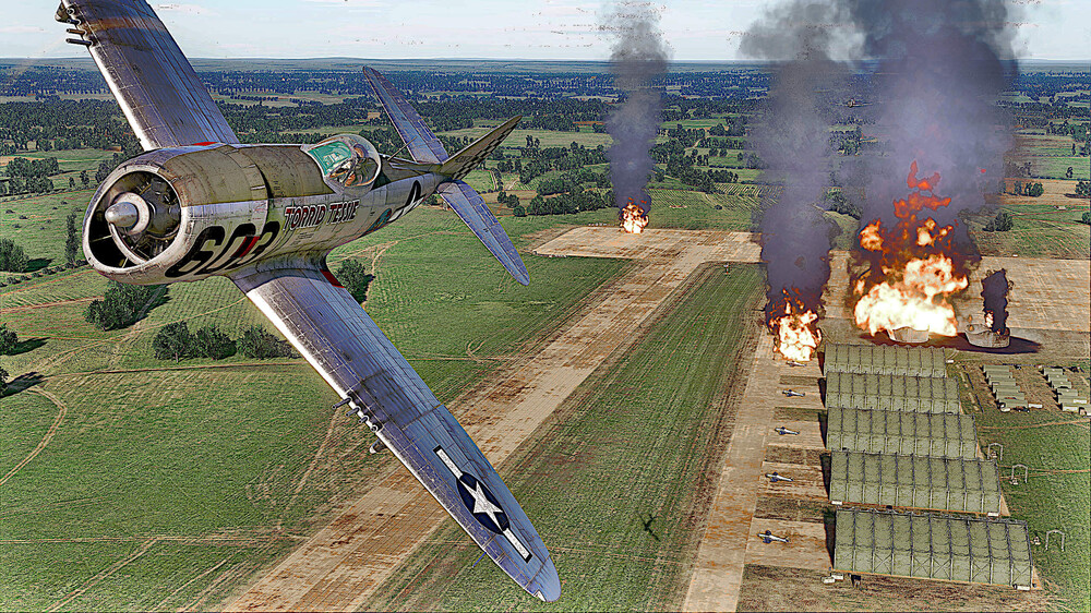 P47-D TORRID  TESSIE 1.jpg